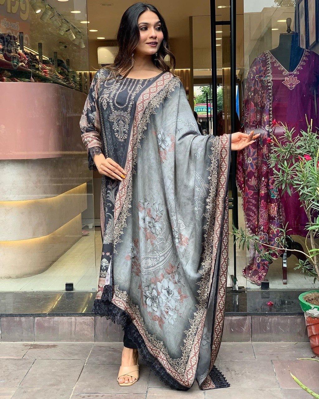 DC G23 Digital Printed Muslin Kurti With Bottom Dupatta Wholesale Price In Surat